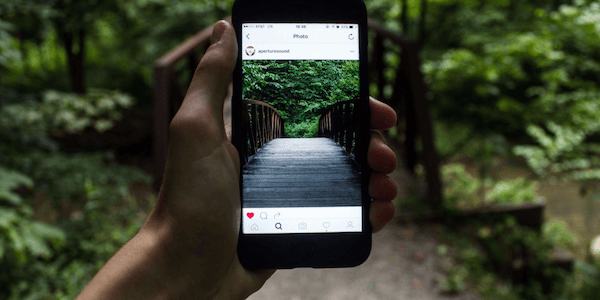 How to Fast Forward, Rewind or Pause Instagram Videos